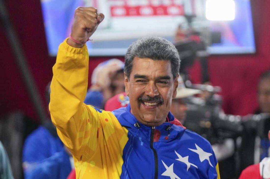 President-Maduro-and-Opponents-Stage-Separate-Rallies-News-Central-TV.