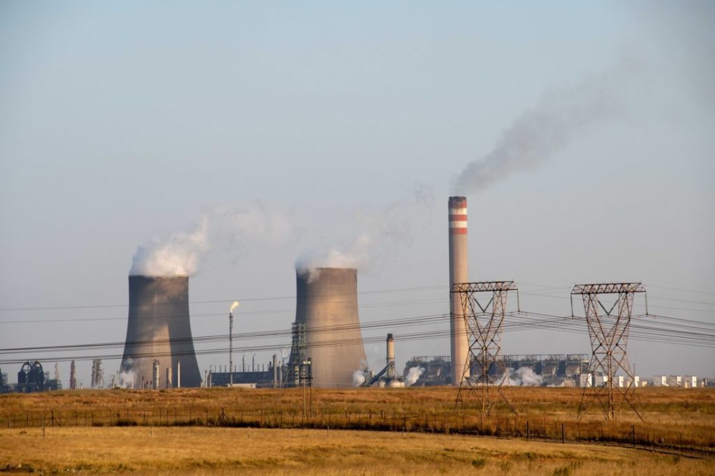 Report Highlights Severe Air Pollution Issues in South Africa's Power Sector