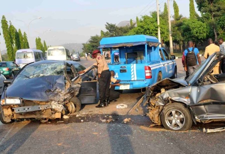 7 killed in Oyo Road Accident