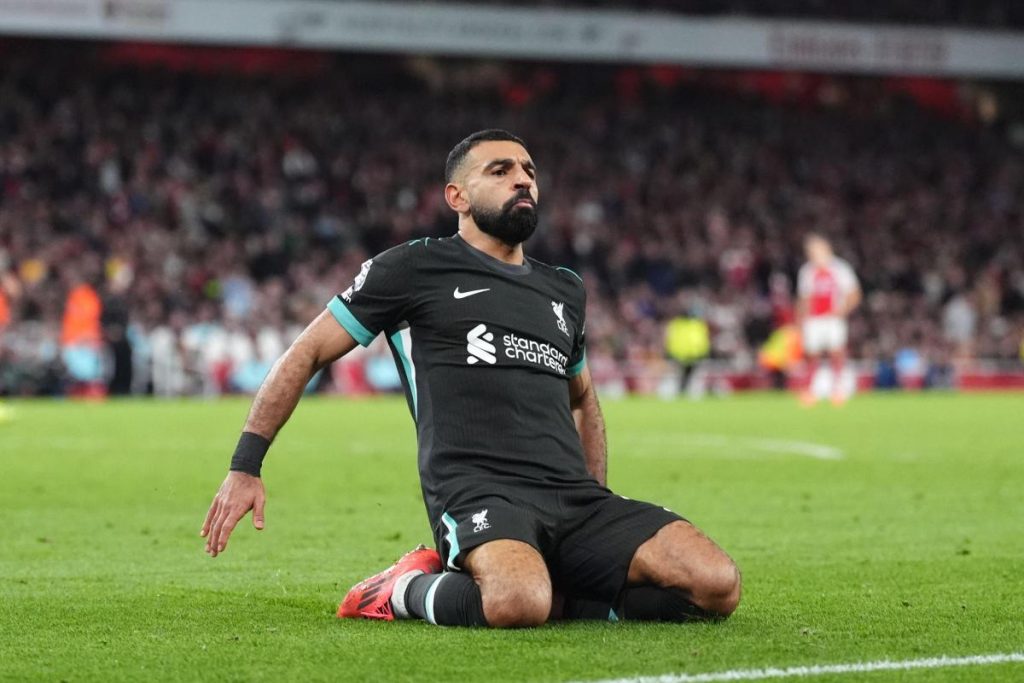 Salah Salvages Draw for Liverpool Against Arsenal, Man Utd Suffer at West Ham