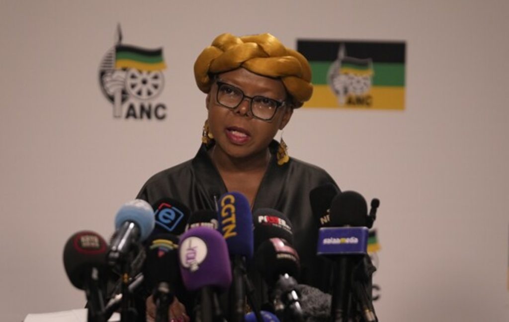 South Africa's ANC Discusses Coalition With 5 Parties