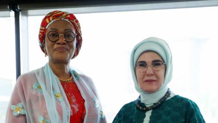 Turkish First Lady with her Nigerian counterpart, Oluremi Tinubu