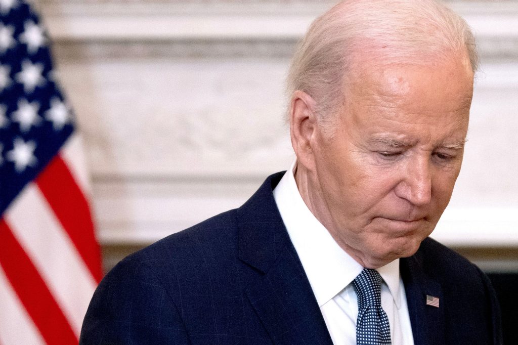 US Presidential Debate: Biden's Missteps Spark Age Fears Among Democrats