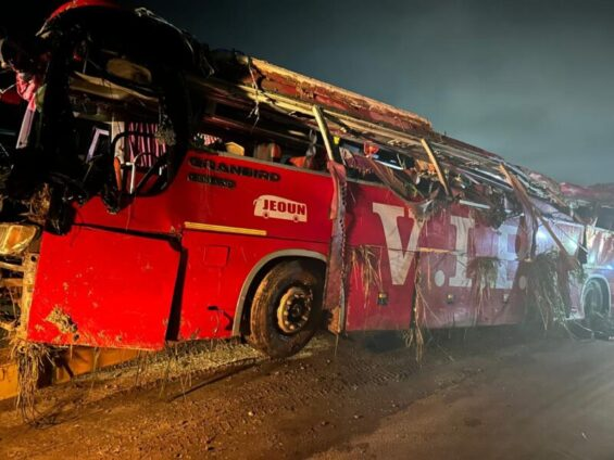 13 Killed After Bus Plunges into Ditch Near Obuasi in Ghana