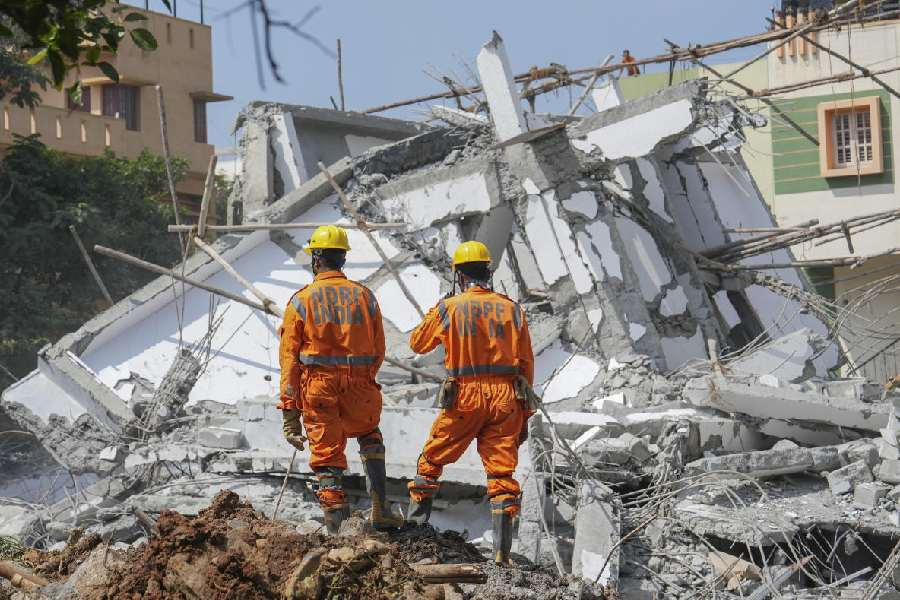 Death Toll in Bengaluru Building Collapse in India Reaches Nine