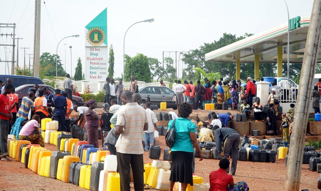 Dangote Confident His Refinery Can Supply Nigeria's Fuel Needs