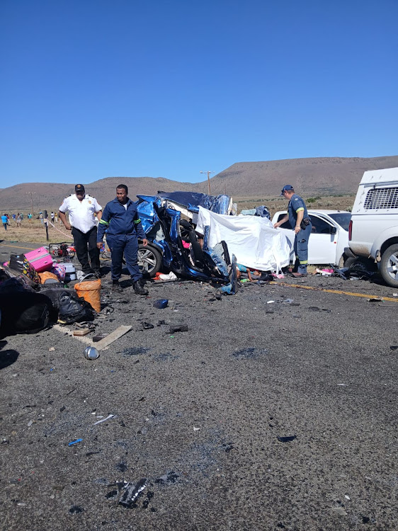 14 People Killed in South Africa Road Crash