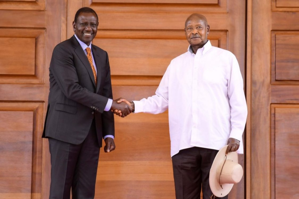 President Ruto Hosts Uganda’s Museveni at Piny Luo Cultural Festival