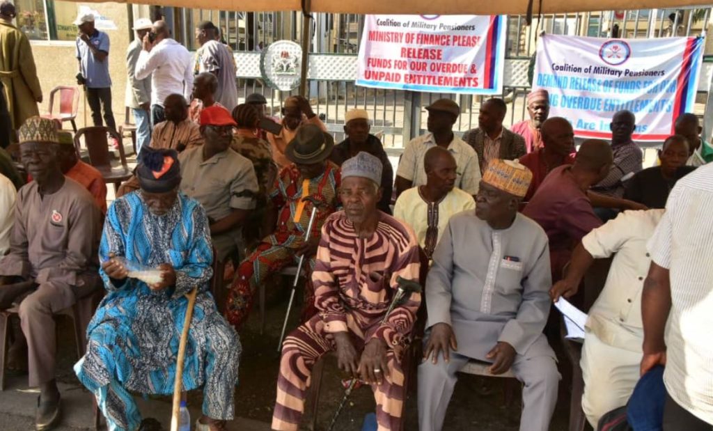 Military Pensioners Protest Unpaid Dues at Nigeria's Finance Ministry