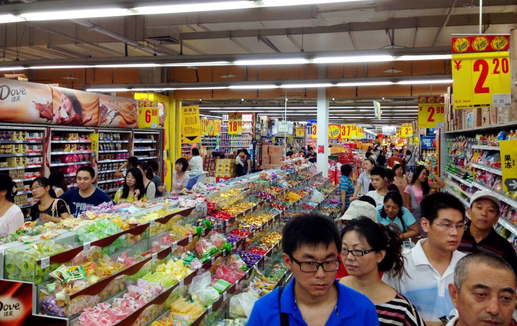 Discrimination Against Nigerians at Abuja Chinese Supermarket Causes Outrage