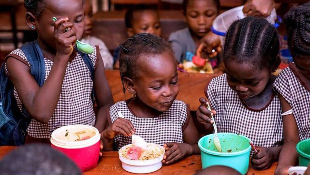 school feeding (news central tv)